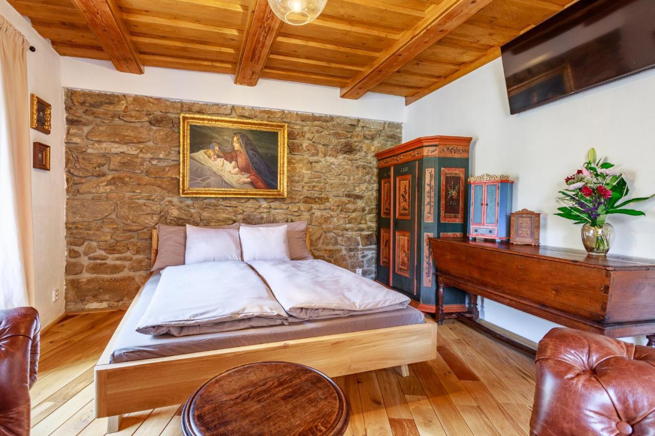 Apartments No 126 Loket Kültér fotó